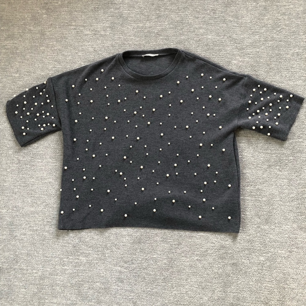 Zara Trafaluc Gray Crewneck Sweater With Pearls